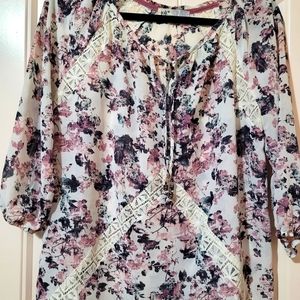 JOLT floral blouse size S